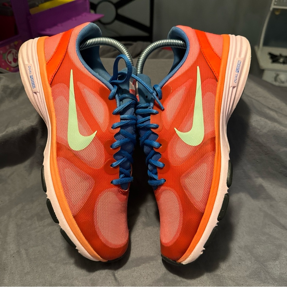 Nike Womens Dual Fusion TR 443837604 Red pink blue Running  Sneakers Size 8.5